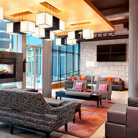Aloft Montreal Airport Hotell Dorval Exteriör bild